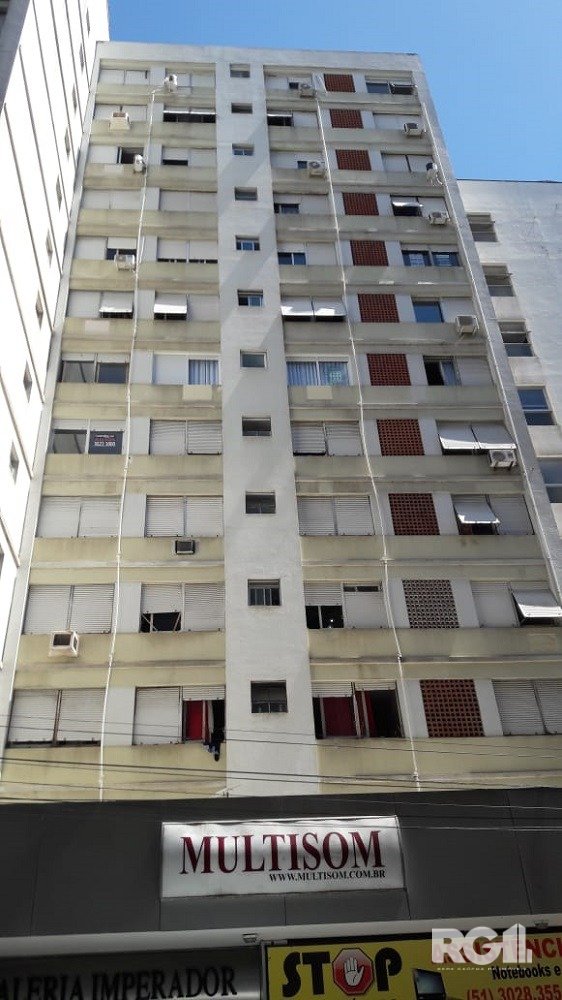 Apartamento com 40m², 1 dormitório no bairro Centro Histórico em Porto Alegre para Comprar