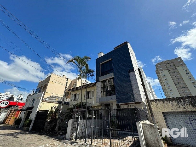 Apartamento com 46m², 1 dormitório no bairro Jardim Botânico em Porto Alegre para Comprar
