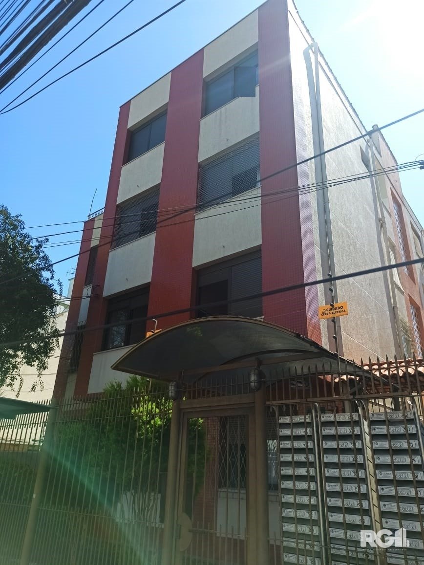 Apartamento com 48m², 1 dormitório no bairro Menino Deus em Porto Alegre para Comprar