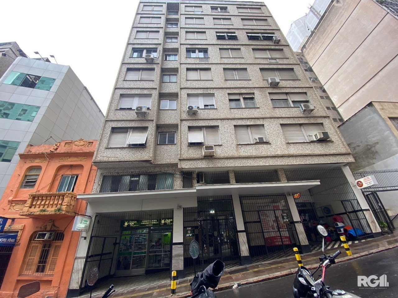 Apartamento com 83m², 3 dormitórios no bairro Centro Histórico em Porto Alegre para Comprar