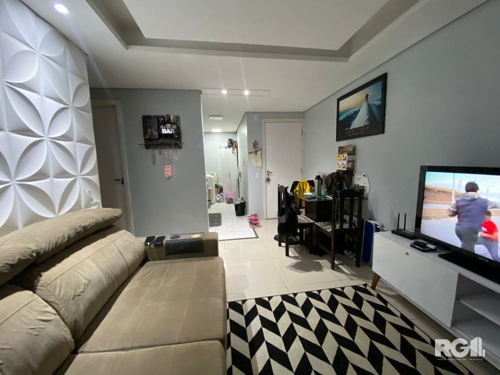 Apartamento com 40m², 2 dormitórios, 1 vaga no bairro Hípica em Porto Alegre para Comprar